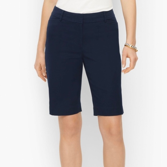 TALBOTS / The Perfect Short Bermuda Mid Rise Shorts Size 4 - Picture 1 of 10